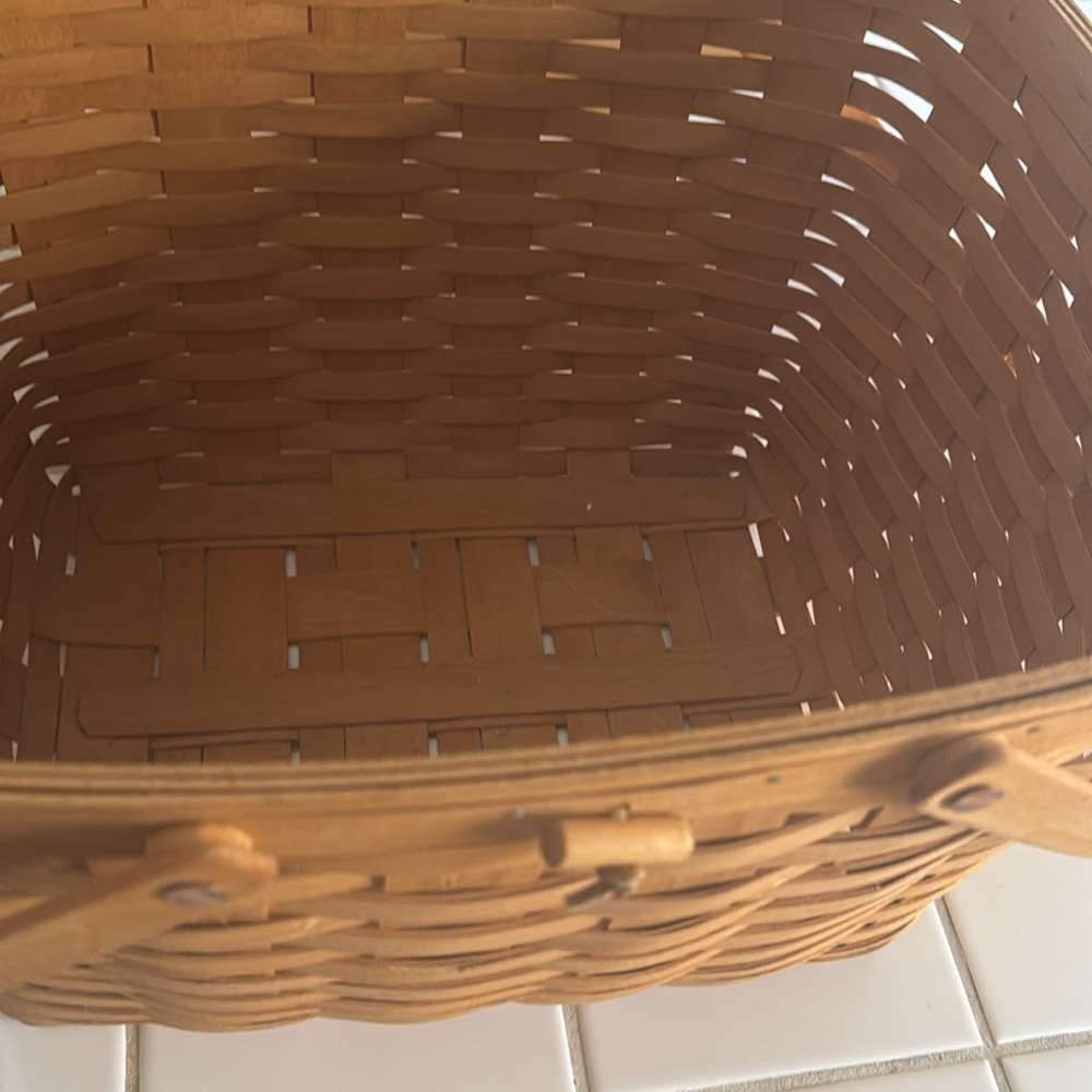 🐈‍⬛Longaberger XL Picnic basket - Picture 4 of 10